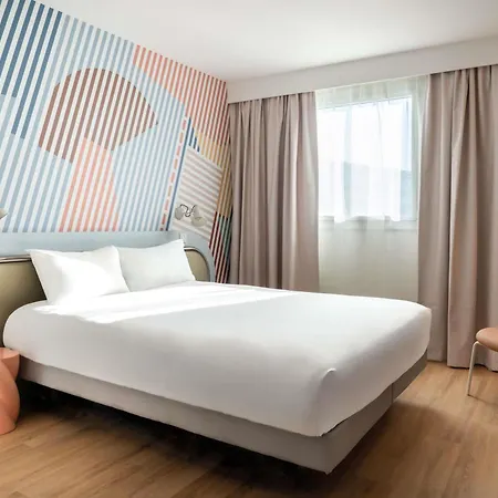Ibis Styles Paris Porte D'Orleans Montrouge Exterior photo